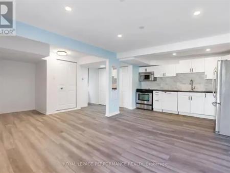 142 MEADOWLANDS DRIVE W | 142 MEADOWLANDS DRIVE W, Ottawa