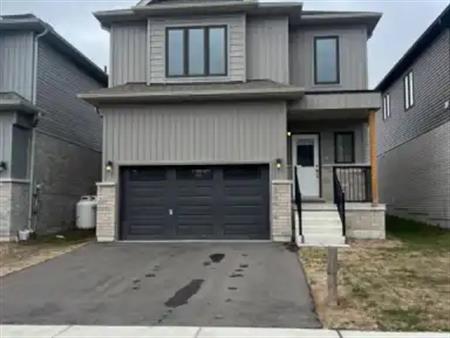 16 HILLCROFT WAY | 16 HILLCROFT WAY, Kawartha Lakes