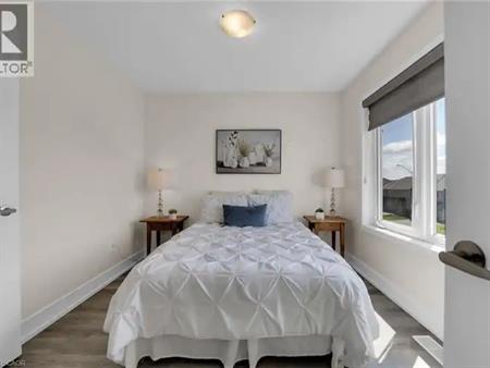 115 SHOREVIEW Place Unit# 9 | 115 SHOREVIEW Place Unit# 9, Stoney Creek