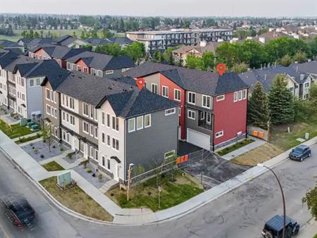 Beautiful brand new 3+Den townhome, double garage in Pineridge! | 6510 Rundlehorn Drive Northeast, Calgary