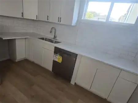 BASEMENT APARTMENT IN BEACON HEIGHTS! | 12017 49 Street Northwest, Edmonton