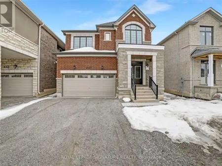 MAIN - 448 KENNEDY CIRCLE W | MAIN - 448 KENNEDY CIRCLE W, Milton