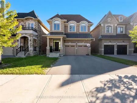 123 BOND CRESCENT | 123 BOND CRESCENT, Richmond Hill