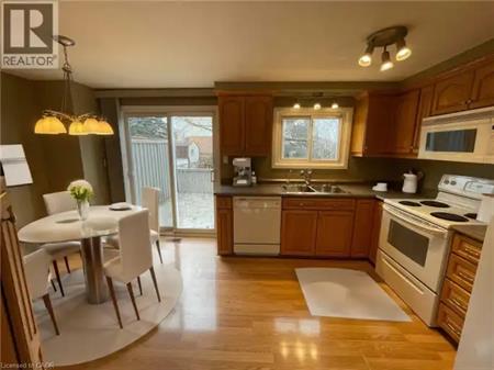 106 CORNERBROOK Crescent | 106 CORNERBROOK Crescent, Waterloo