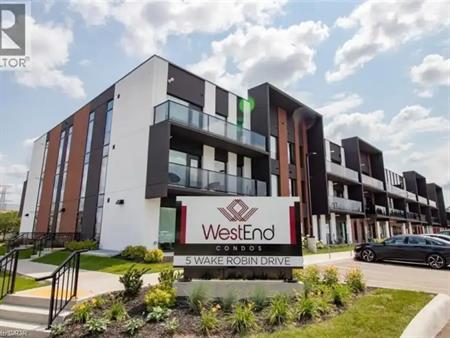 5 WAKE ROBIN Drive Unit# 108 | 5 WAKE ROBIN Drive Unit# 108, Kitchener