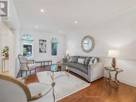 59 OATLANDS CRESCENT | 59 OATLANDS CRESCENT, Richmond Hill