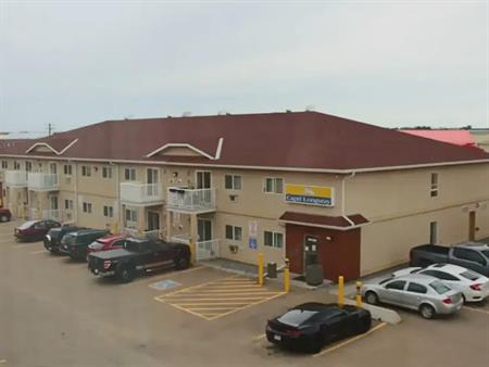 Capri Apartments Ponoka | 4205 64 Street, Ponoka