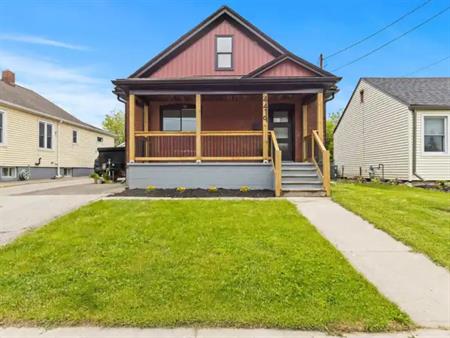 4419 Fifth Avenue | 4419 Fifth Avenue, Niagara Falls