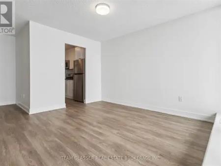 2404 - 340 COLBORNE STREET | 2404 - 340 COLBORNE STREET, London