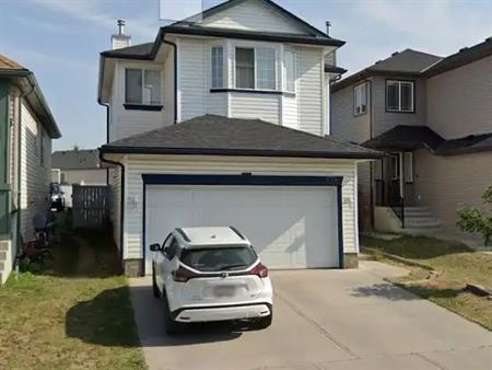 4 Bed -3 Bath 2 Car Garage House for Rent In Taradale NE Calgary | 178 Taradale Drive Northeast, Calgary