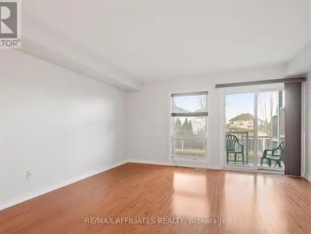 393 CHAPMAN MILLS DRIVE | 393 CHAPMAN MILLS DRIVE, Ottawa
