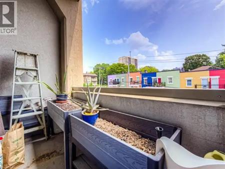 112 BENTON Street Unit# 207 | 112 BENTON Street Unit# 207, Kitchener