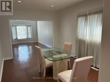 FULL HOUSE - 171 SHAFTSBURY AVENUE | FULL HOUSE - 171 SHAFTSBURY AVENUE, Richmond Hill