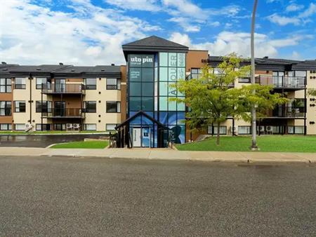 Utopia - Dorval | 490 Avenue Lake, Dorval