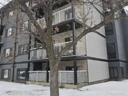 Cozy 3 bedroom condo in a quiet neighborhood! | 14808 26 Street Northwest, Edmonton