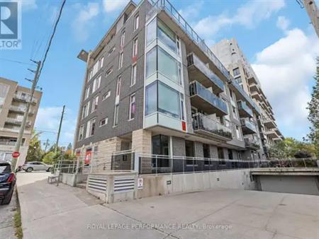 402 - 1433 WELLINGTON STREET W | 402 - 1433 WELLINGTON STREET W, Ottawa