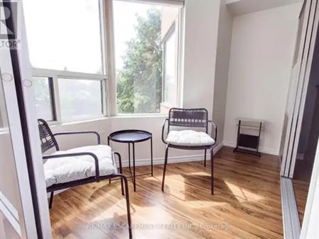 306 - 1270 MAPLE CROSSING BOULEVARD | 306 - 1270 MAPLE CROSSING BOULEVARD, Burlington