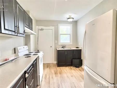 1-32 Brock St W, Oshawa, Ontario L1G 1R4 | 32 Brock Street West, Oshawa