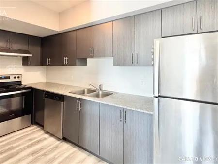 B607-275 Larch St, Waterloo, Ontario N2L 3R2 | 275 Larch Street b, Waterloo