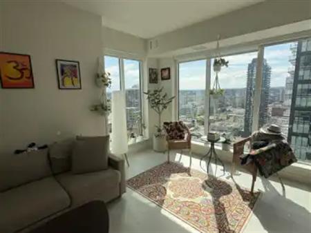 Bright Corner Unit 2 BR & 2 BATH - City & Mountain Views | South & SW Facing | 2113 - 524 10 Avenue Southwest, Calgary