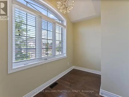 1096 SHERMAN BROCK CIRCLE | 1096 SHERMAN BROCK CIRCLE, Newmarket