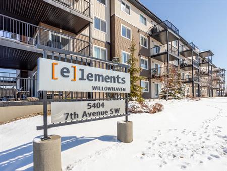 (PN449) Beautiful 2-Bedroom Carriage-Style Condo in Charlesworth All Utilities Included | 5404 7 Ave Sw, Edmonton