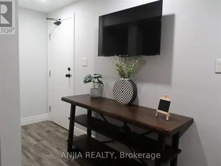 370 CHAMBERS CRESCENT | 370 CHAMBERS CRESCENT, Newmarket