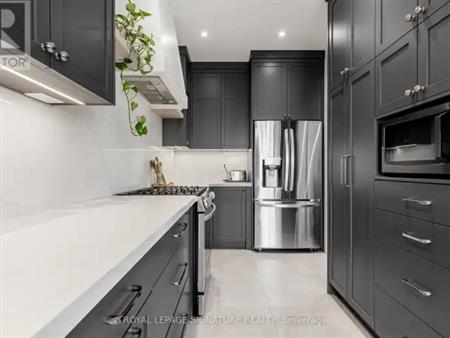 171 WOLF CREEK CRESCENT | 171 WOLF CREEK CRESCENT, Vaughan