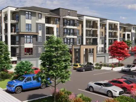 Modern & Stylish 1-bed, 1-bath with a private deck, open-concept design, and access to Braxton’s signature Backyard Lounge. |