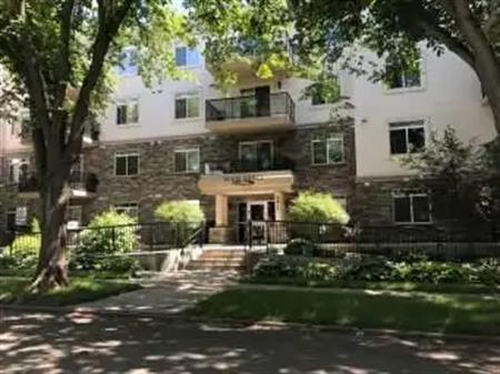 Executive University Area Condo Rental | 8631 108 Street Northwest 204, Edmonton
