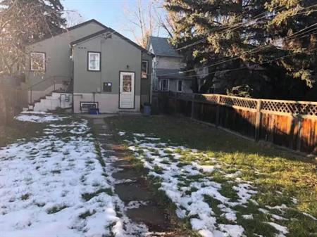 11317 101 ST NW (2 unitis - Main floor and Basement) | 11317 101 Street Northwest, Edmonton
