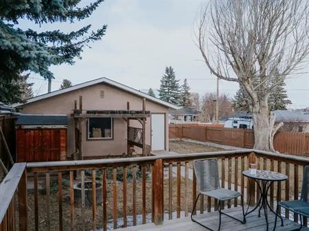 Newly Renovated 2-Bedroom Upper Suite | Southwood | 10660 Shillington Crescent Southwest, Calgary
