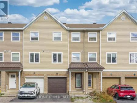 527 SIMRAN PRIVATE | 527 SIMRAN PRIVATE, Ottawa