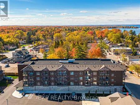 407 - 110 GREW BOULEVARD | 407 - 110 GREW BOULEVARD, Georgina