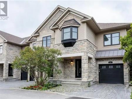 140 MONTAUK PVT | 140 MONTAUK PVT, Ottawa