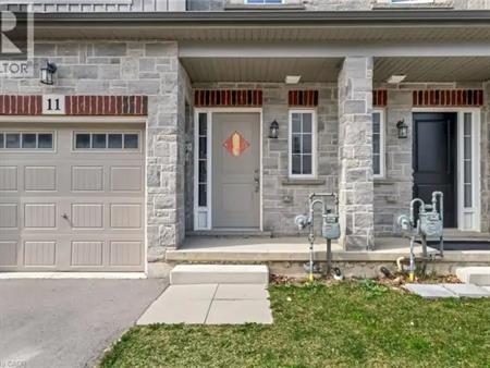 11 GARLENT Avenue | 11 GARLENT Avenue, Ancaster