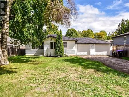 2043 ST JOHNS ROAD | 2043 ST JOHNS ROAD, Innisfil