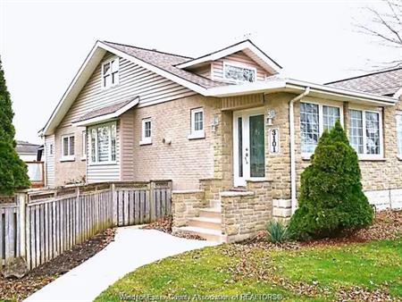 3101 BYNG ROAD | 3101 BYNG ROAD, Windsor