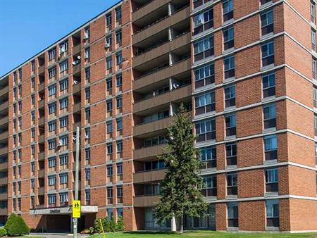 Westview Apartments | 179 Palmer Road, Belleville