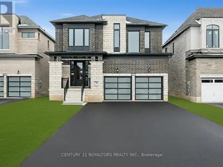 212 HARWOOD AVENUE | 212 HARWOOD AVENUE, Woodstock