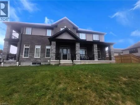 22 IAN ORMSTON Drive Unit# LOWER | 22 IAN ORMSTON Drive Unit# LOWER, Kitchener