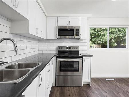 311 Bunting Road | 311 Bunting Road, St. Catharines