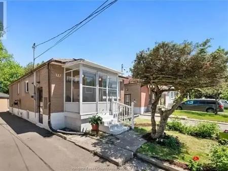 133 Haslam STREET | 133 Haslam STREET, Scarborough