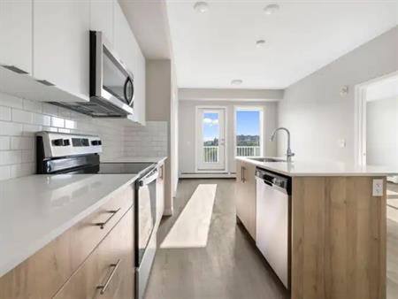 Konekt - 1605 17th Street SE | 1605 17 Street Southeast, Calgary