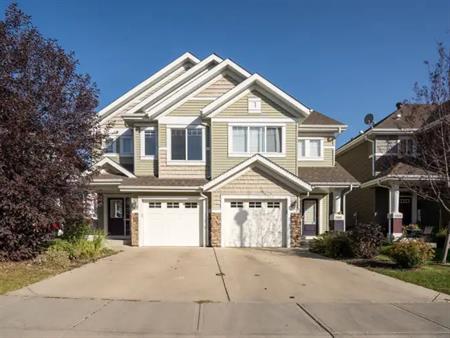 3 Bedroom house in Summerside | 2311 68 Street Southwest, Edmonton