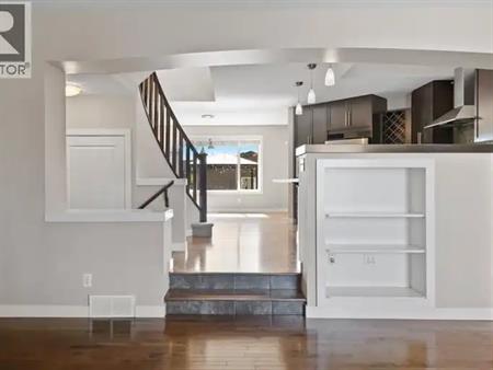 Full house available for rent in a lake community | 235 Auburn Bay Heights Southeast, Calgary