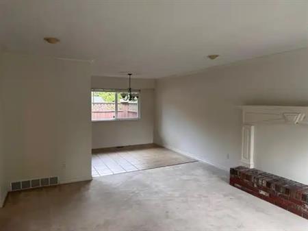Spacious Main Floor with private lawn | 4907 202A Street, Langley