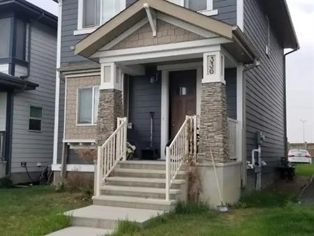 House with fully developed basement for rent | 336 Marquis Heights SE, Calgary