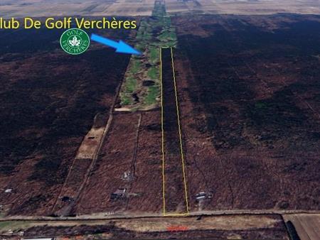 Terrain A Vendre: Terrain boisé composé d'arbres érables pour cabane à sucre / érablière 88724 metres carré / environ 8.8724 