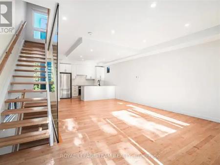 90 HAMILTON AVENUE N | 90 HAMILTON AVENUE N, Ottawa
